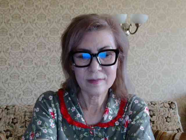 ElegantLady00 webcam