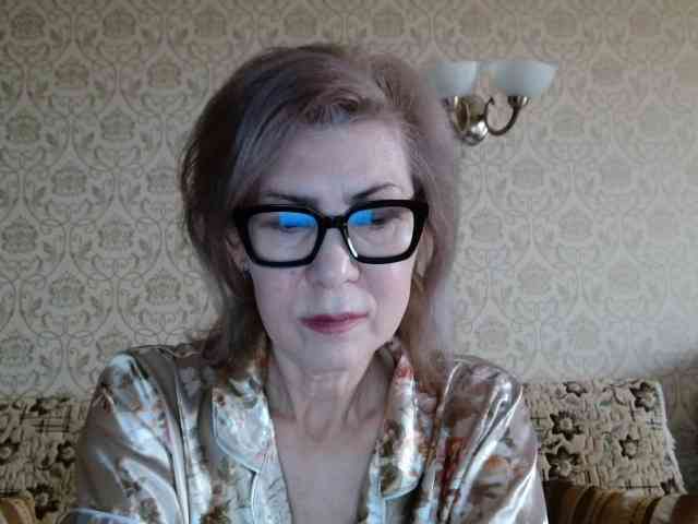 ElegantLady00 webcam