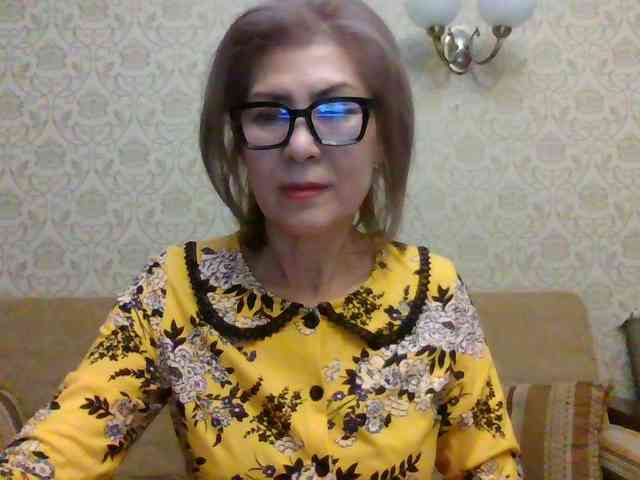 ElegantLady00 webcam