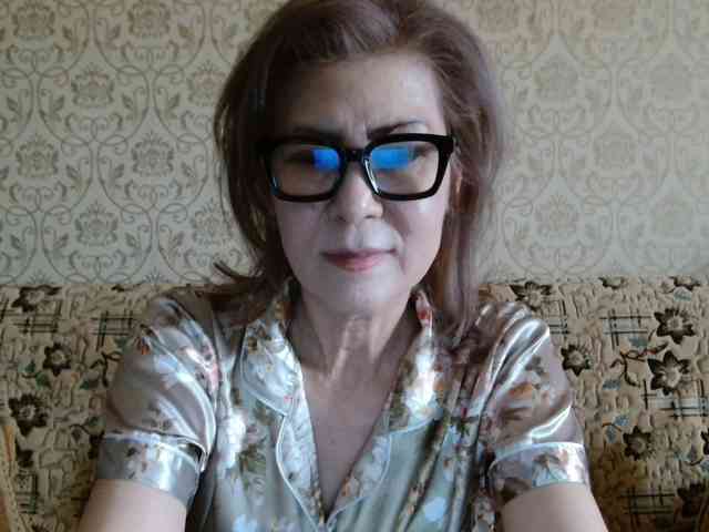 ElegantLady00 webcam