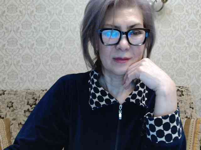 ElegantLady00 webcam