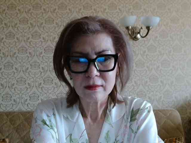 ElegantLady00 webcam