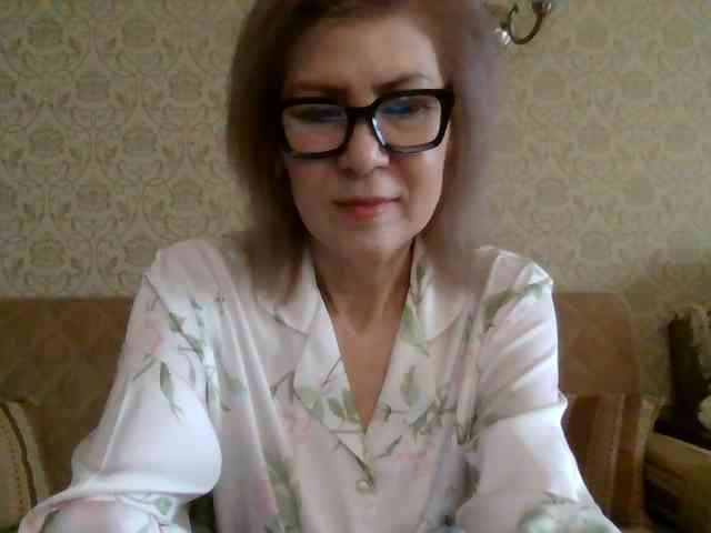 Elegant00Lady Elegant00Lady