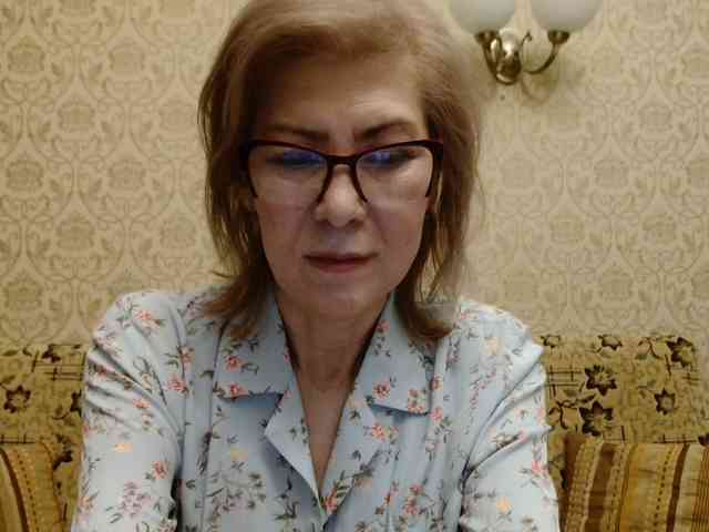 ElegantLady00 webcam