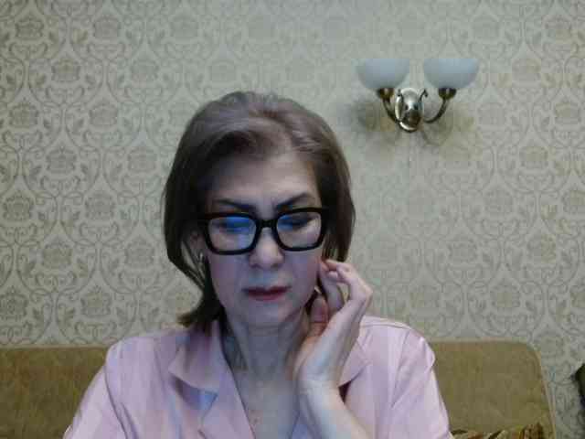 ElegantLady00 webcam