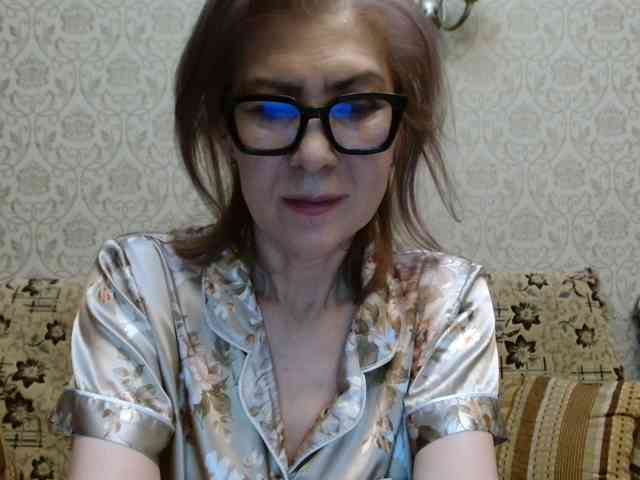 ElegantLady00 webcam