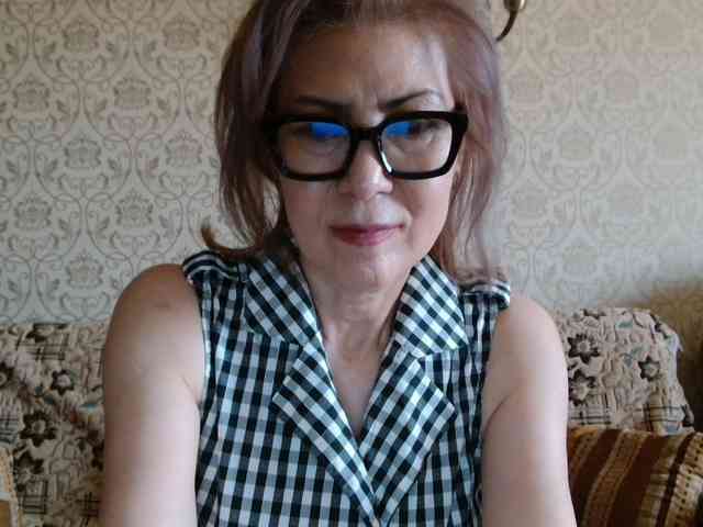 ElegantLady00 webcam