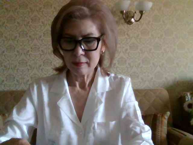 ElegantLady00 webcam