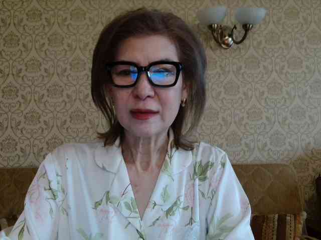 ElegantLady00 webcam