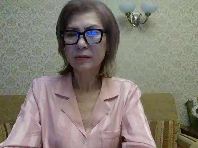 ElegantLady00 webcam