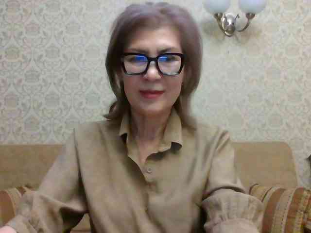 ElegantLady00 webcam