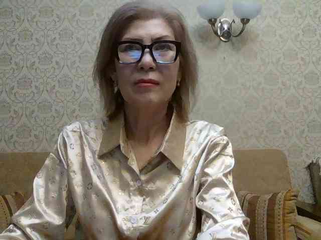 ElegantLady00 webcam