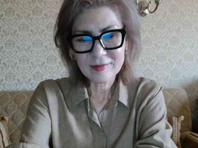 ElegantLady00 webcam