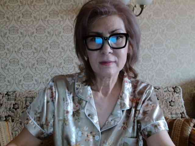 ElegantLady00 webcam
