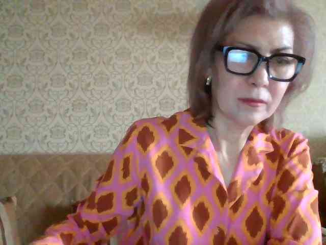 ElegantLady00 webcam