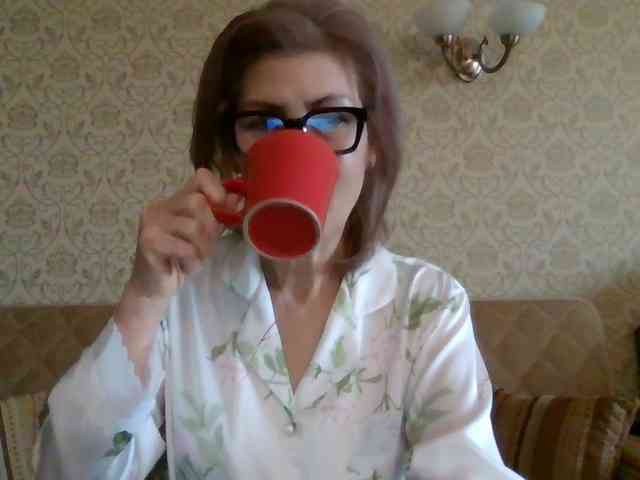 ElegantLady00 webcam