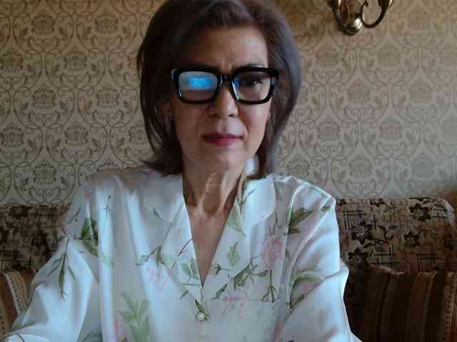 ElegantLady00 webcam