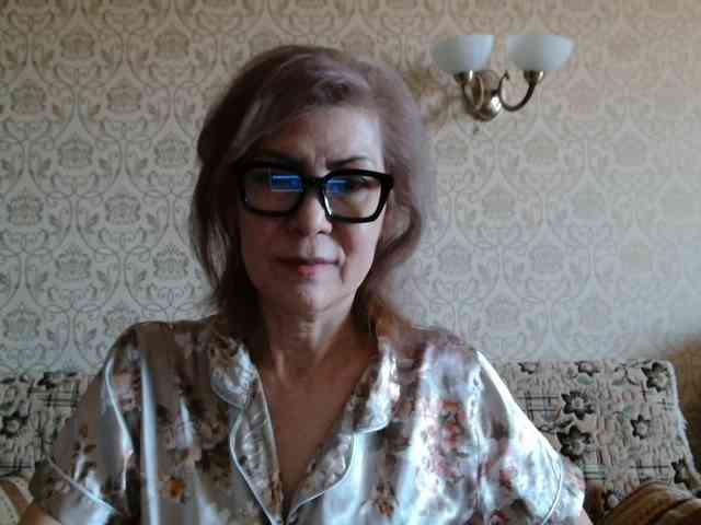 ElegantLady00 webcam