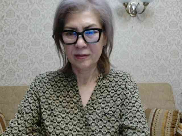 ElegantLady00 webcam