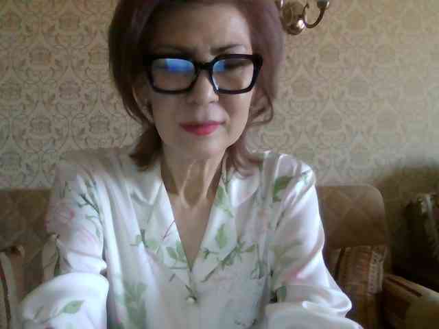 ElegantLady00 webcam