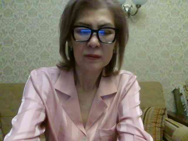 ElegantLady00 webcam