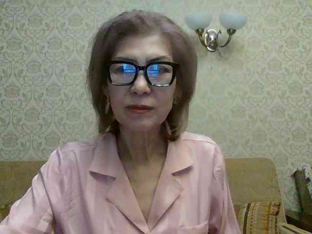 ElegantLady00 webcam