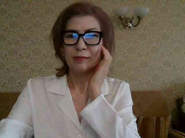 ElegantLady00 webcam