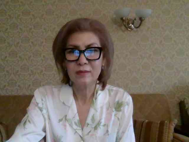 ElegantLady00 webcam