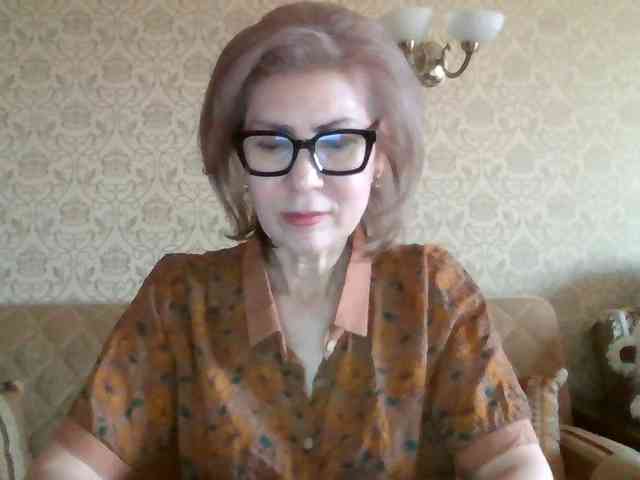 ElegantLady00 webcam