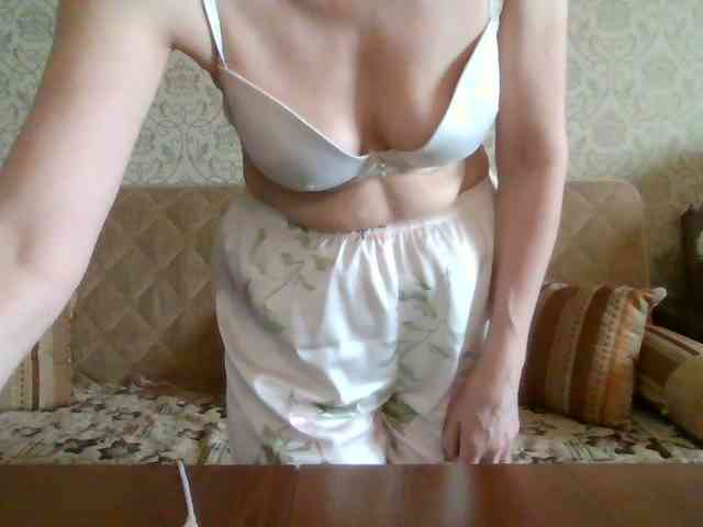 ElegantLady00 webcam