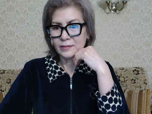 ElegantLady00 webcam
