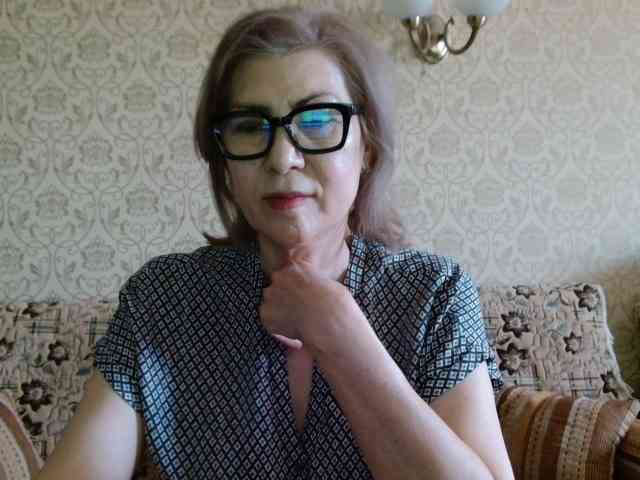 ElegantLady00 webcam