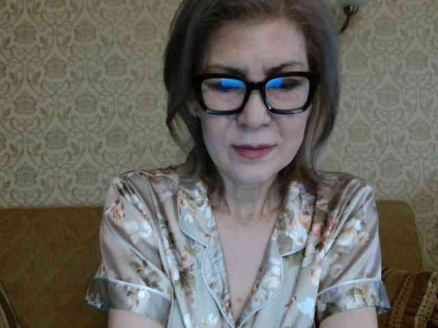 ElegantLady00 webcam