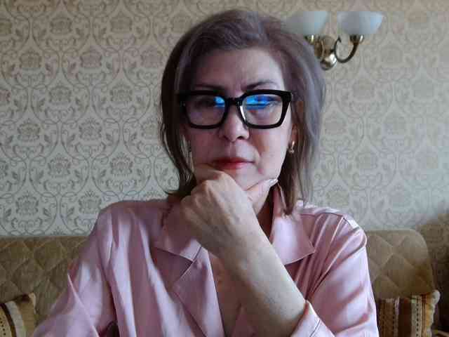 ElegantLady00 webcam