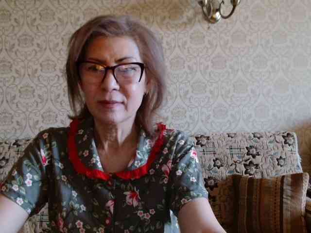 ElegantLady00 webcam