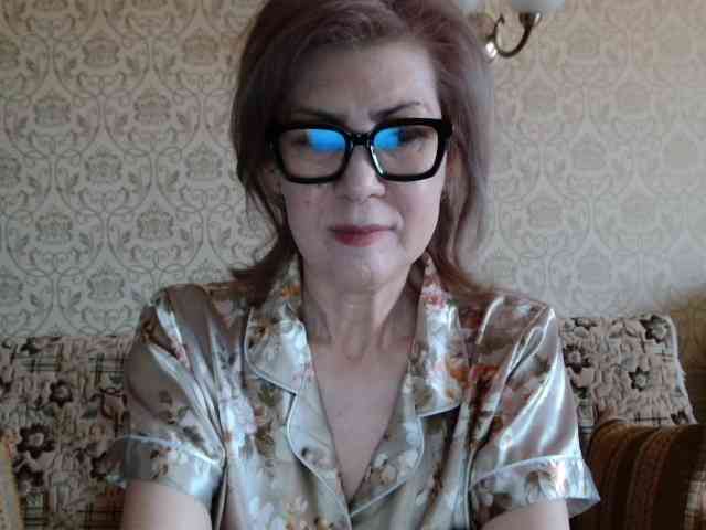 ElegantLady00 webcam