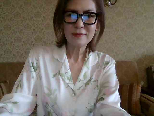 ElegantLady00 webcam