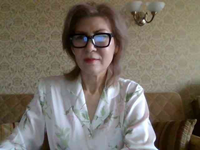 Elegant00Lady Elegant00Lady