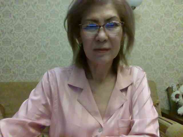 ElegantLady00 webcam