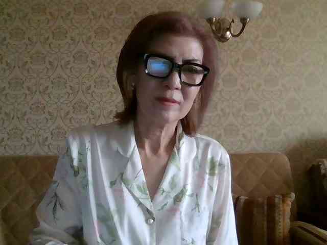 ElegantLady00 webcam