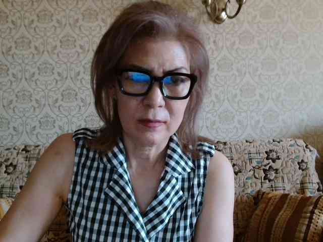 ElegantLady00 webcam