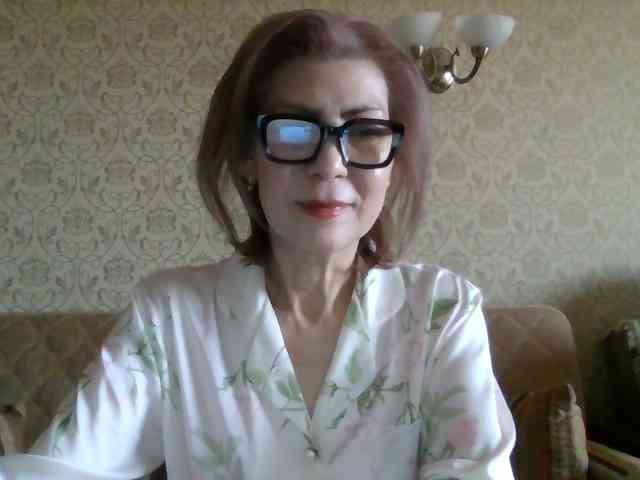 ElegantLady00 webcam