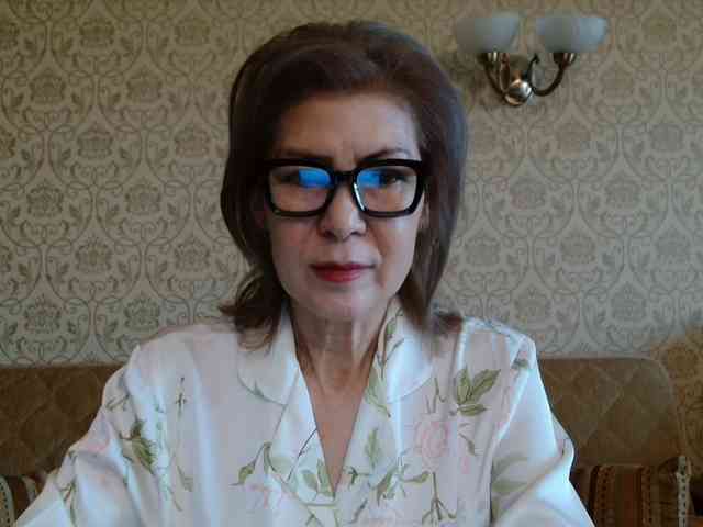 ElegantLady00 webcam