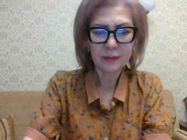 ElegantLady00 webcam