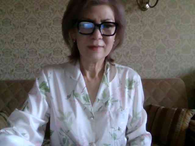 ElegantLady00 webcam