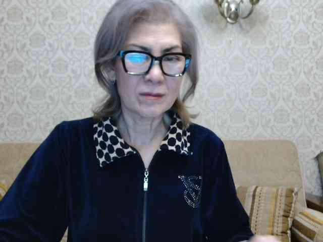 ElegantLady00 webcam