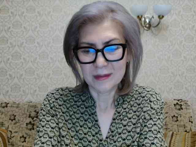 ElegantLady00 webcam