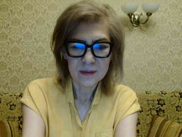 ElegantLady00 webcam