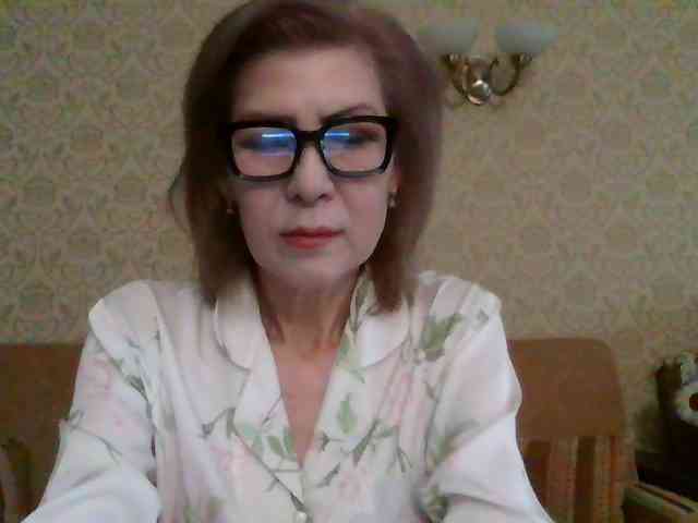 ElegantLady00 webcam