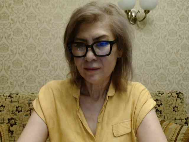 ElegantLady00 webcam